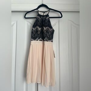 Elegant Lace Halter Dress - Black and Cream